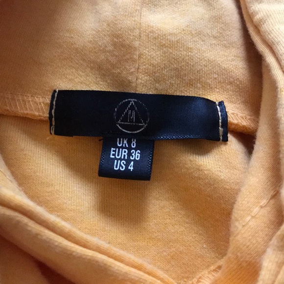Cropped yellow hoodie - Picture 2 of 2